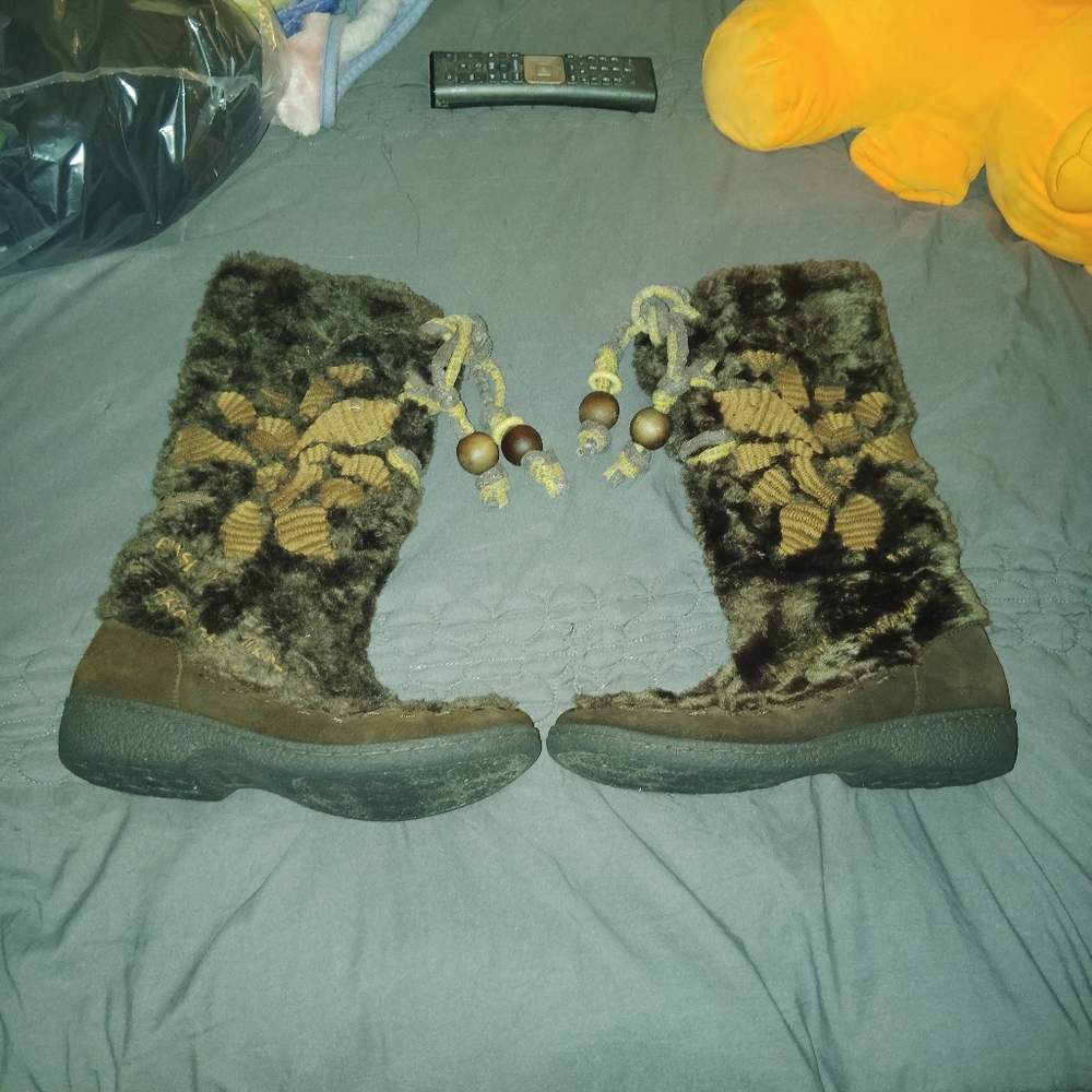 SAM EDELMAN Faux Fur Embroidered Boots 8.5